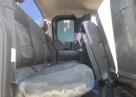 2008 Nissan Titan Xe z USA, uszkodzony, nr VIN 1N6AA06A28N322829